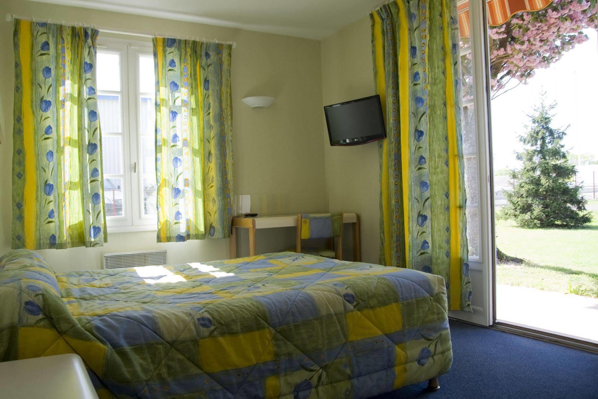 Hotel La Belle Etoile Thouaré-sur-Loire Buitenkant foto
