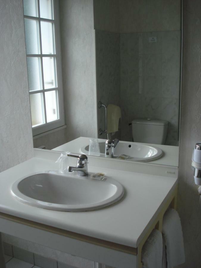 Hotel La Belle Etoile Thouaré-sur-Loire Buitenkant foto